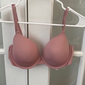 Pink Wear Everywhere t-shirt Bra